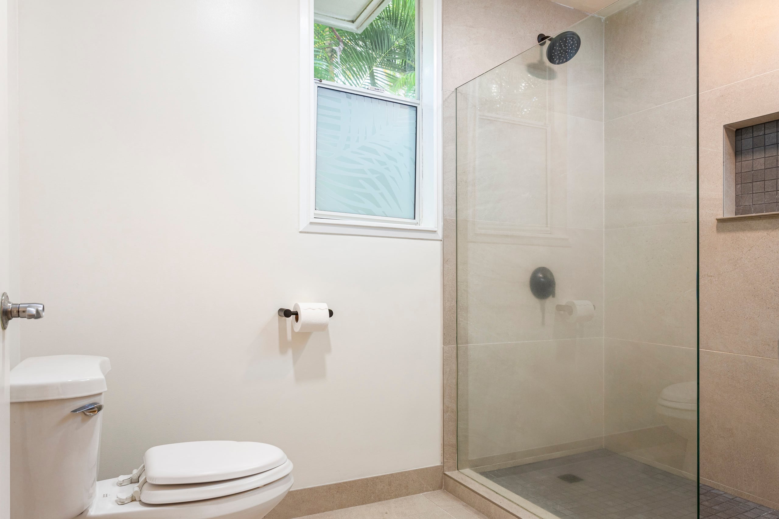 Tranquil, Spacious 1-BD 1-BA, AC, Pool, Hot Tub - Image 20