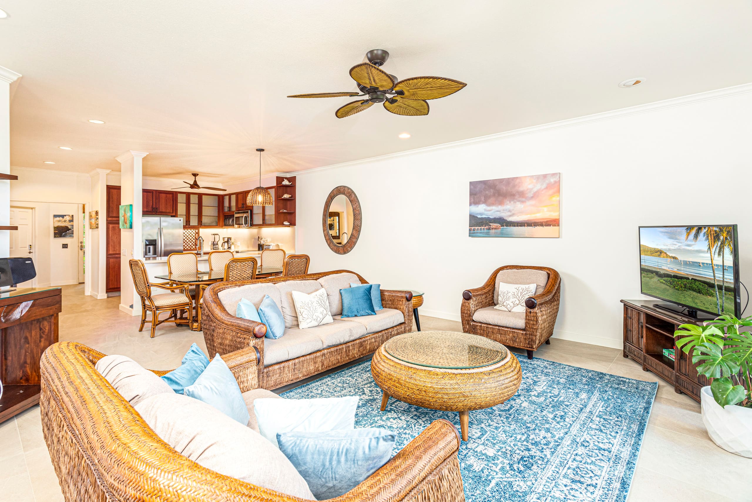 Tranquil, Spacious 1-BD 1-BA, AC, Pool, Hot Tub - Image 1