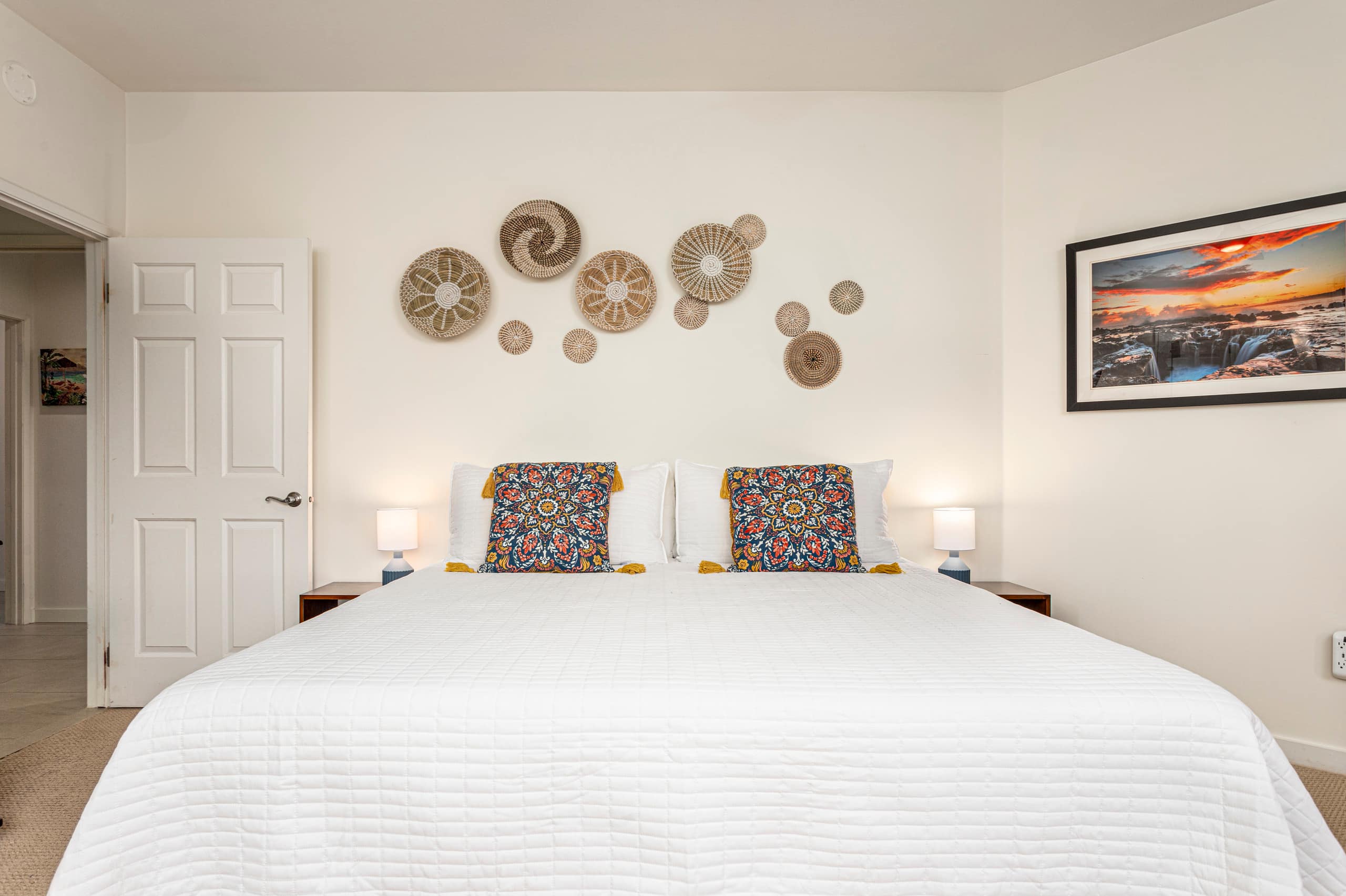 Tranquil, Spacious 1-BD 1-BA, AC, Pool, Hot Tub - Image 16