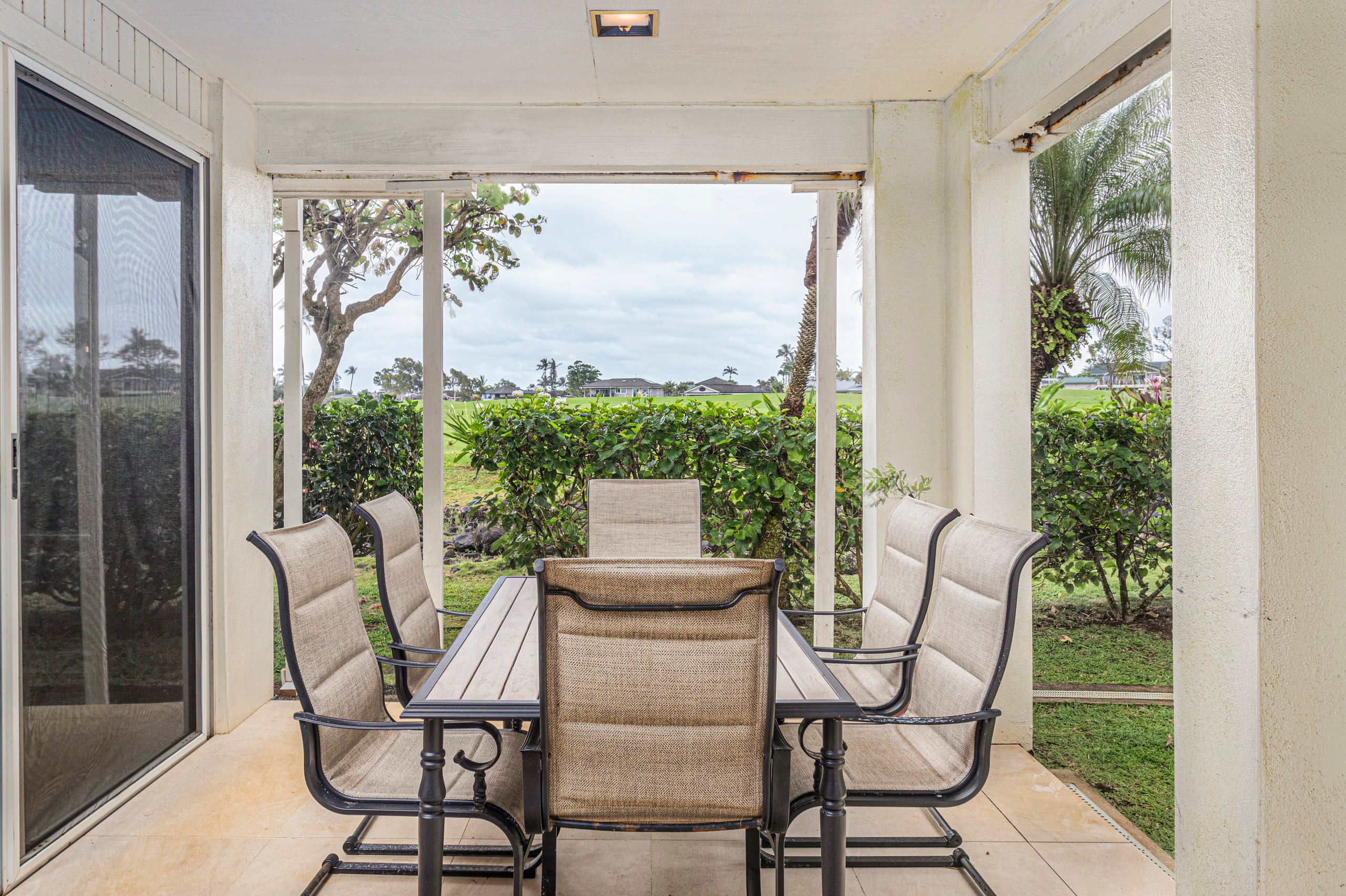 Tranquil, Spacious 1-BD 1-BA, AC, Pool, Hot Tub - Image 21