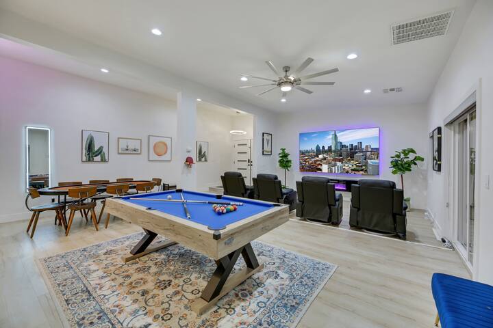 Ultimate Family Getaway Pickleball Heated Pool gallery image 4