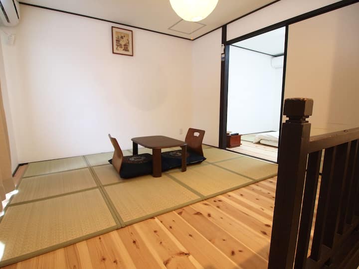 Guest house Connection Karasuma Gojo /Gojo St 3min