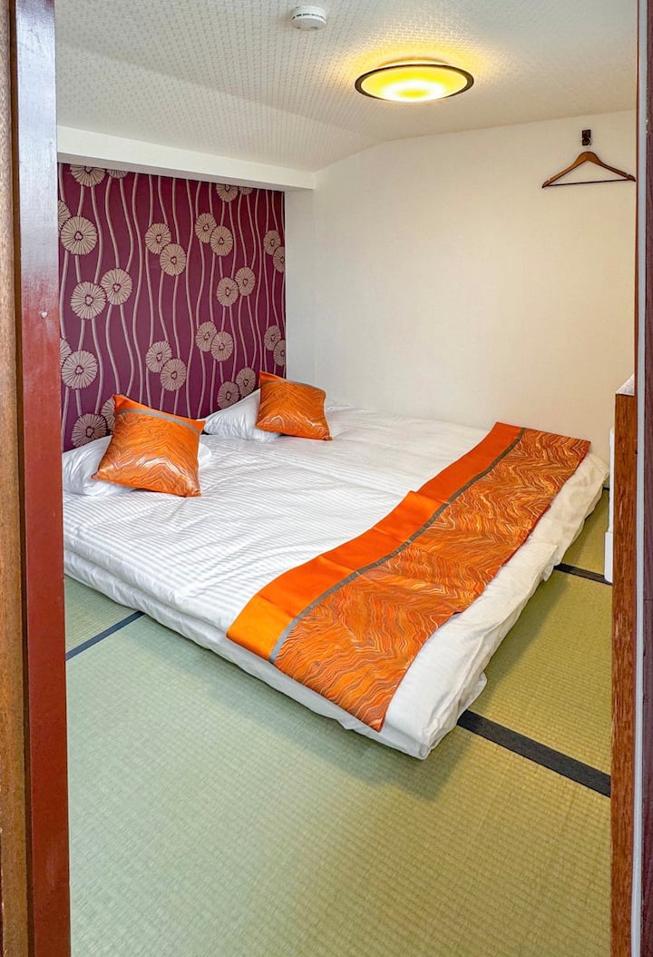 საძინებელი 4