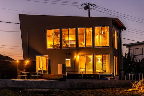 Ocean View Private Beach House with Jacuzzi and Sauna