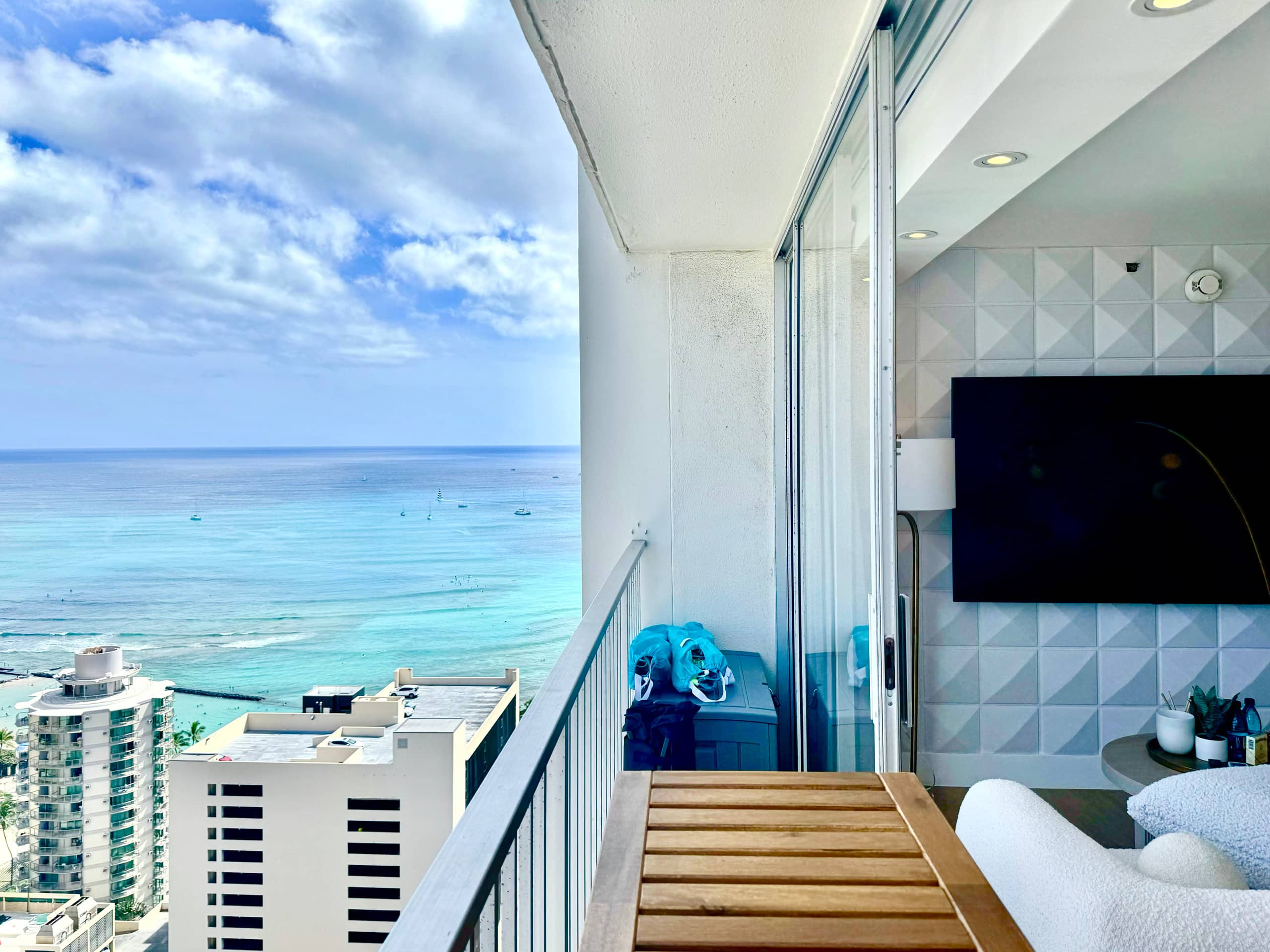 Top FL-Luxury Ocean View King Suite-Waikiki Beach~ - Image 49