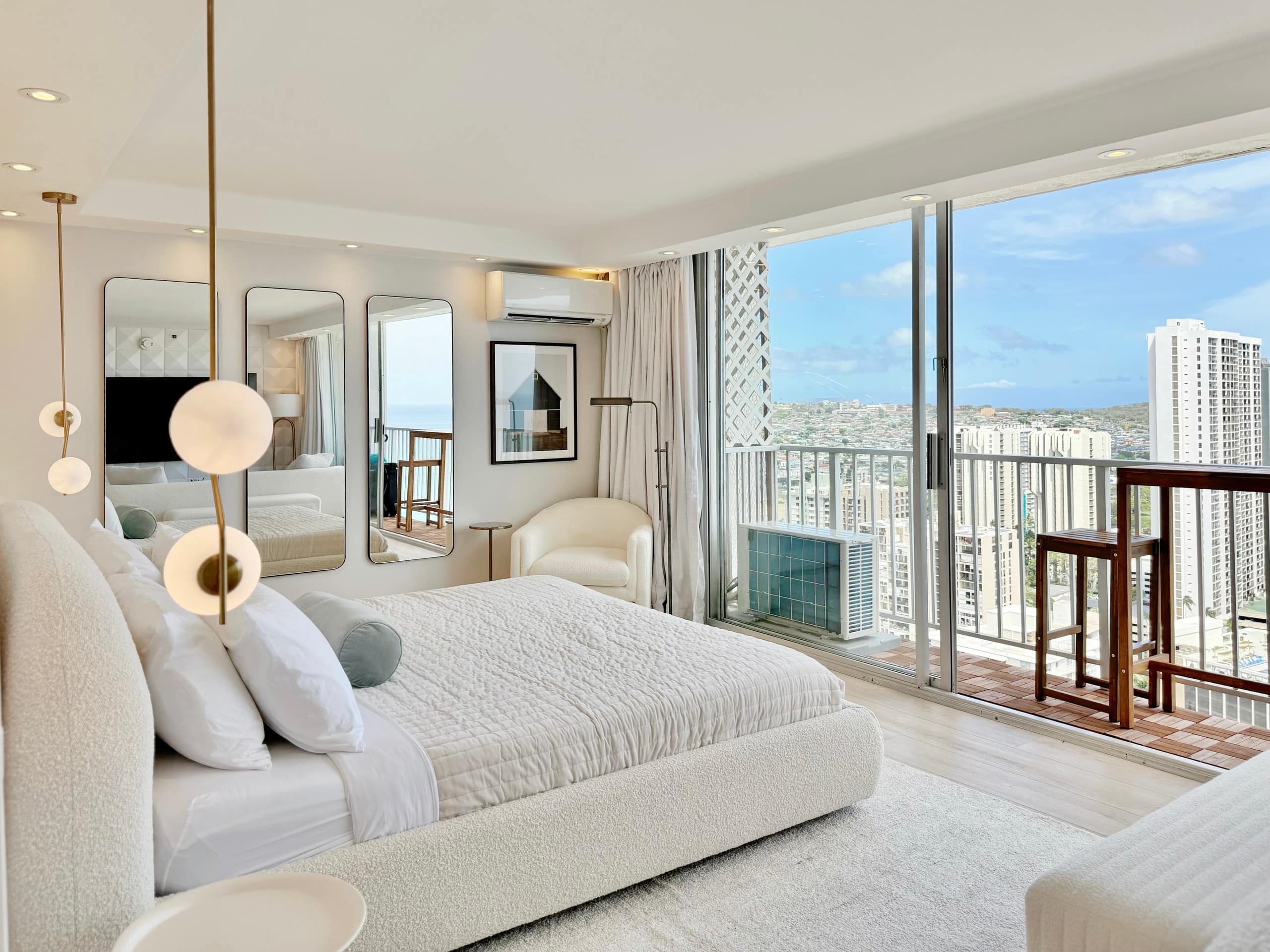 Top FL-Luxury Ocean View King Suite-Waikiki Beach~ - Image 9