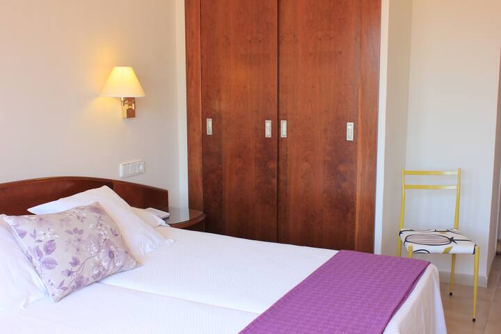 RVHotels Avenida managed Airbnb listing 1