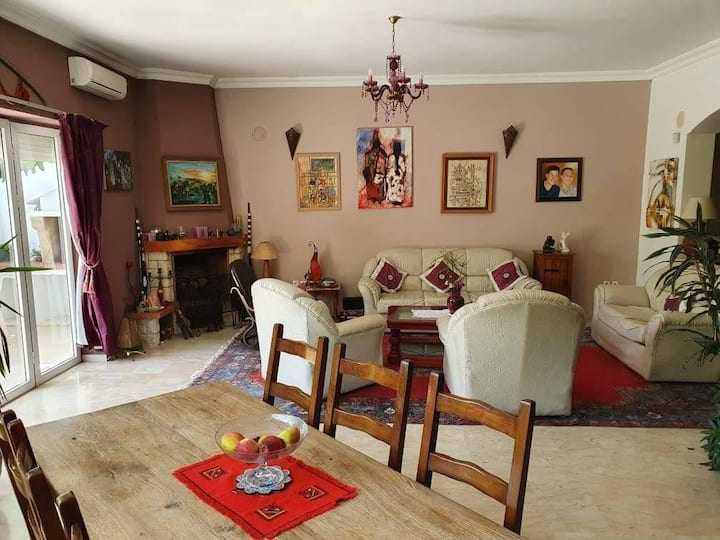 Grande Maison Au Bord De La Mer - Mohammédia