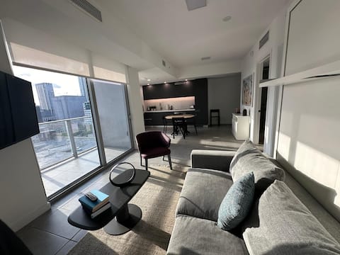 Popular Airbnb listing: Apartment in Downtown Miami in Cbd