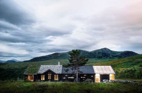 Cabin Trolltind 
 - Sunndalsfjella