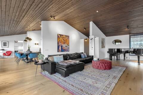 Seaside Villa - 6 Bedrooms HG-00006077