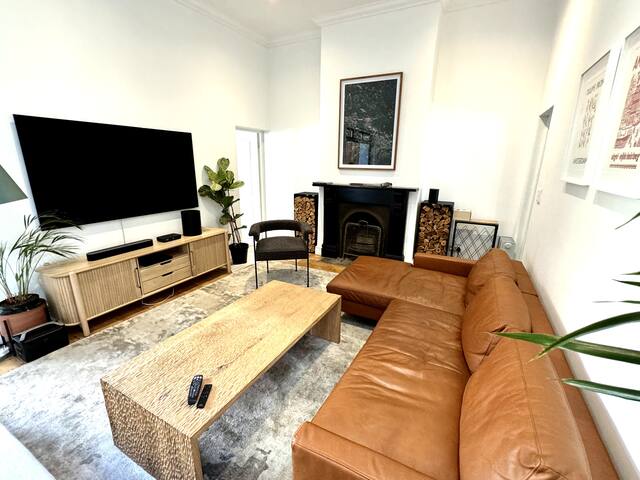 Scandinavian Inspired House gallery image 3