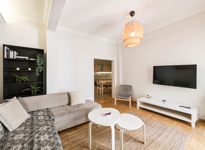 Luxouse managed Airbnb listing 2