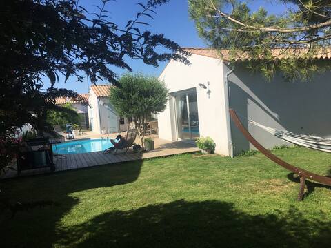 Warm house with heated pool