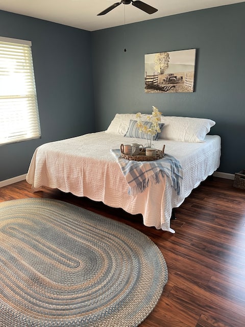 Mountain View Hideaway