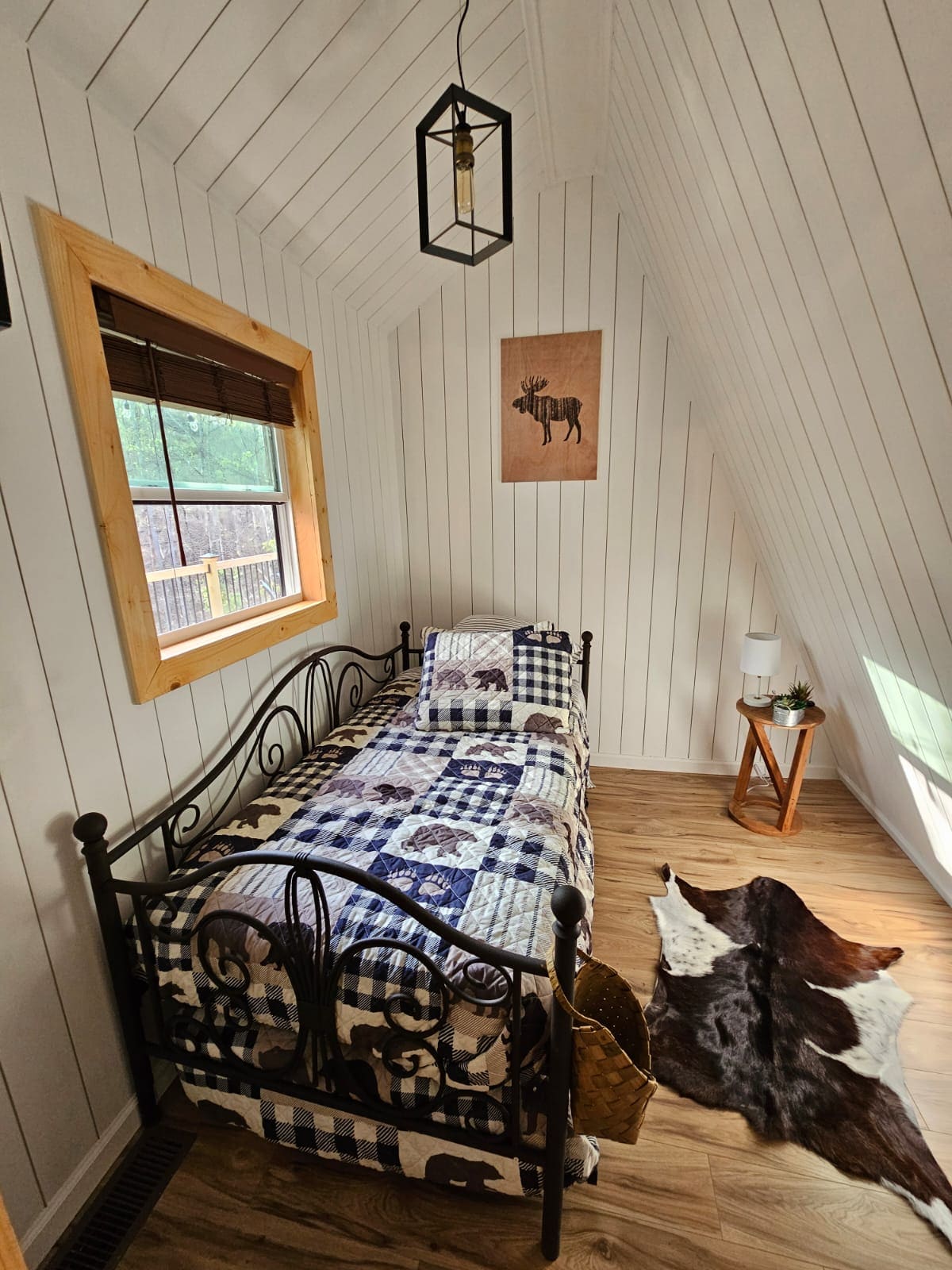 საძინებელი 1