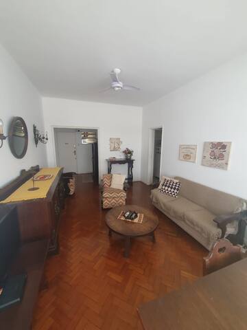 Excelente apto em Copacabana. Vista privilegiada gallery image 3