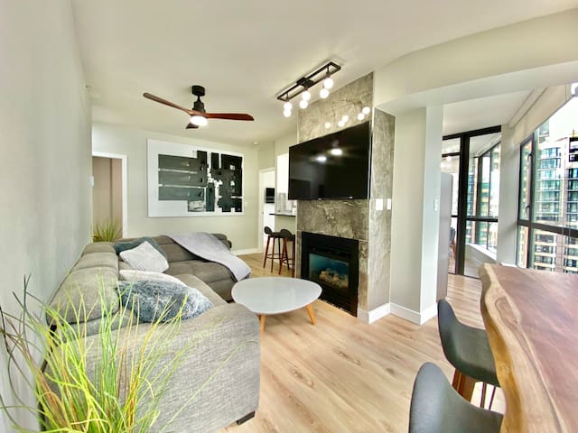 Stylish two bedroom condo with free parking