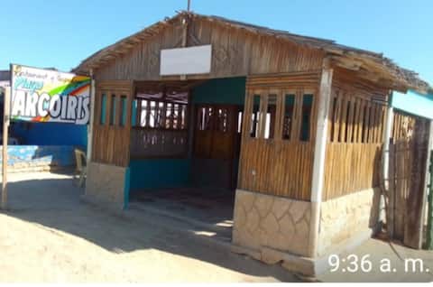 Hospedaje Playa Arcoiris