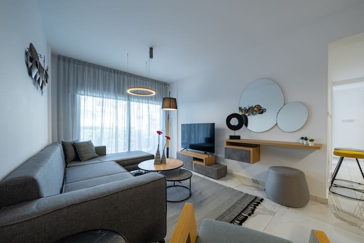 Silver Park Superior Three-bedroom Apartment - Paphos