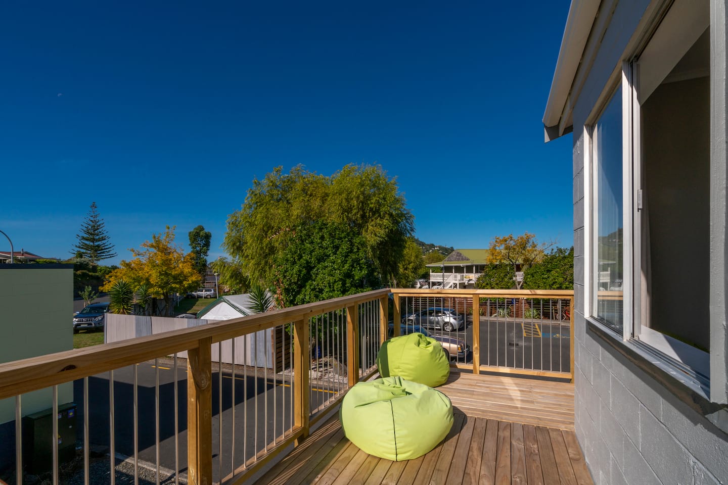Town Centre Treat
3 Bedrooms, 3 Beds 3