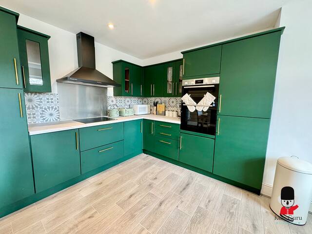 Manchester Dream House 5BR 10ppl 10 mins to City gallery image 5