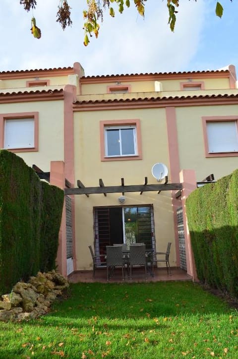 Exclusive house near the beach in Islantilla