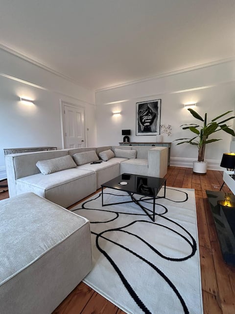 Top Airbnb: Aylestone View- Free Parking in Hereford