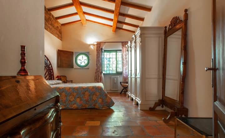 غرفة النوم 1