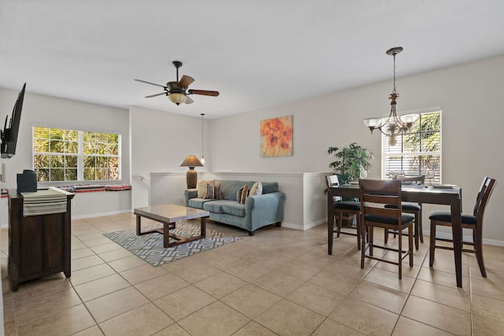 Renovated Home | Full Resort Access Near Disney - Celebration, FL