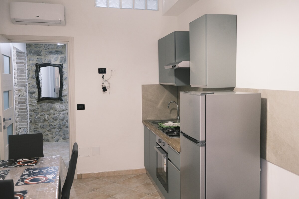 Propriété Airbnb réussie: Vacation Home, apartment in the Historic Center - N.6 à Fondi