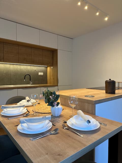 Vila Šenčur (4+1) | Modern & With terrance