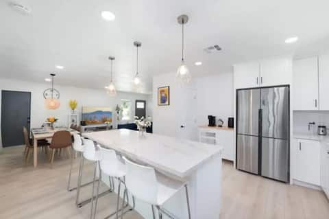 5bd Modern House near Disneyland