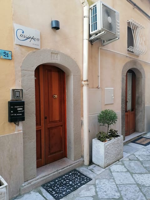 In the heart of Gaeta, a short walk from everything!