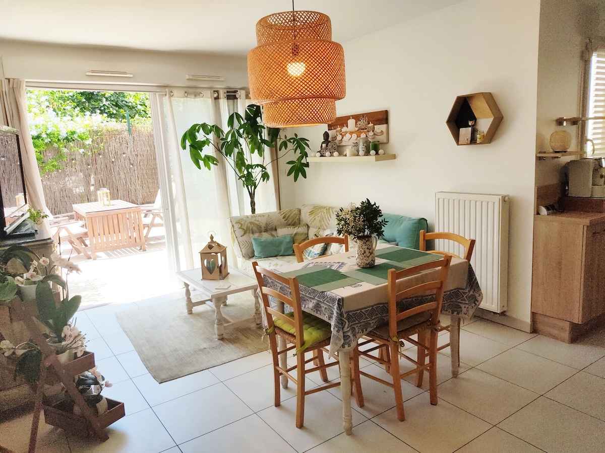 Leistungsstarkes Airbnb: Cozy apartment with private garden in Toulon