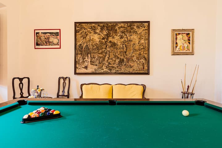Windrose Home LIVE TUSCANY managed Airbnb listing 1