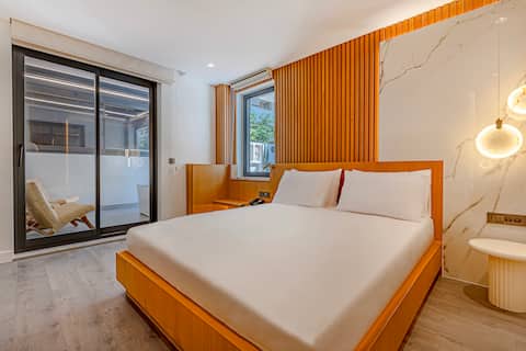 Dulcet Hotel - Jacuzzi suite room