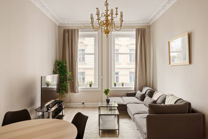 Easy check-in & Unbeatable location – New in 2024