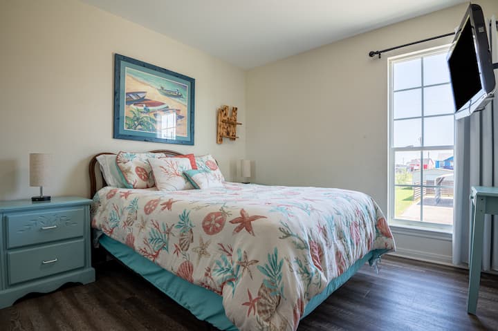 "ชีวิตของฉันอาจไม่ได้เป็นเตียงกุหลาบเสมอไปแต่ตอนนี้เตียงควีนไซส์นี้มีหนามน้อยลงแล้ว"