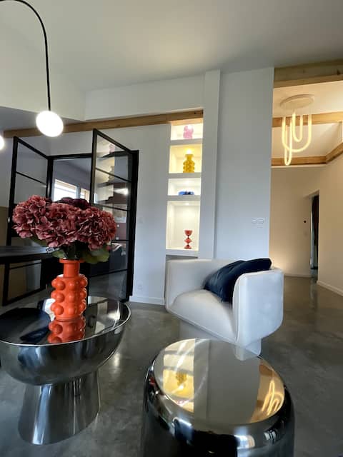 Modern apartment overlooking the city
