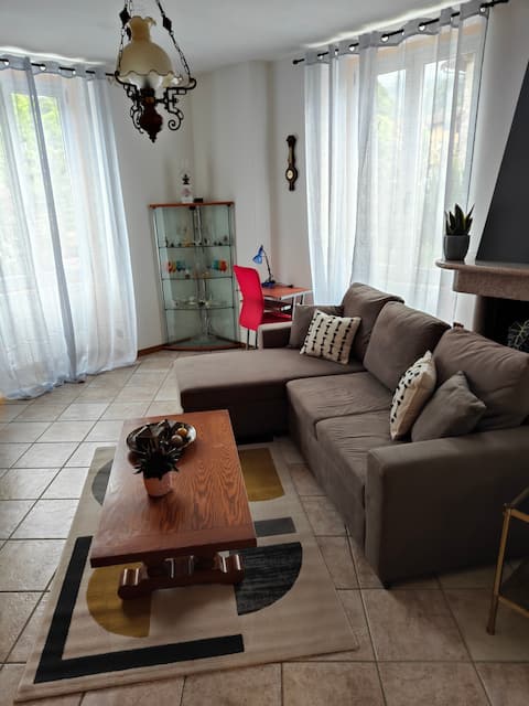 Popular Airbnb listing: Clio Apartment in Porlezza