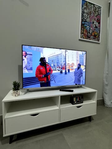 Entire home with 1 bedrooms in Londrina - 8- Studio prox Uel e Shop catuai c/ar