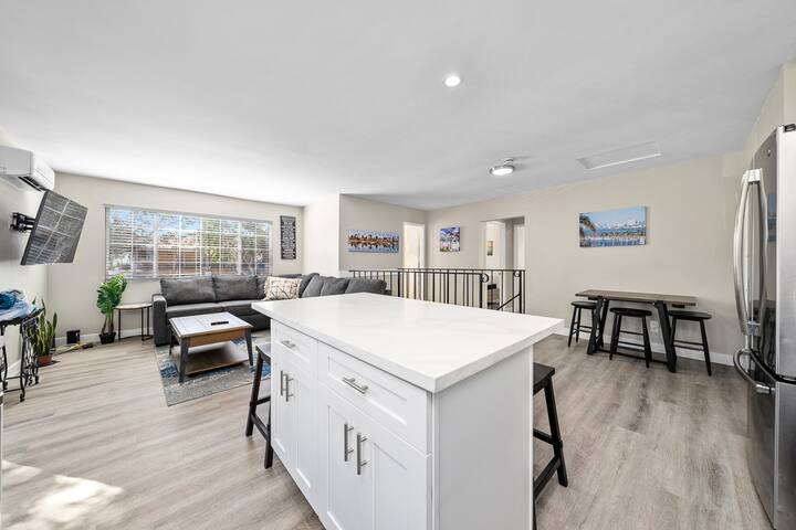 South Mission Beach Getaway! gallery image 5