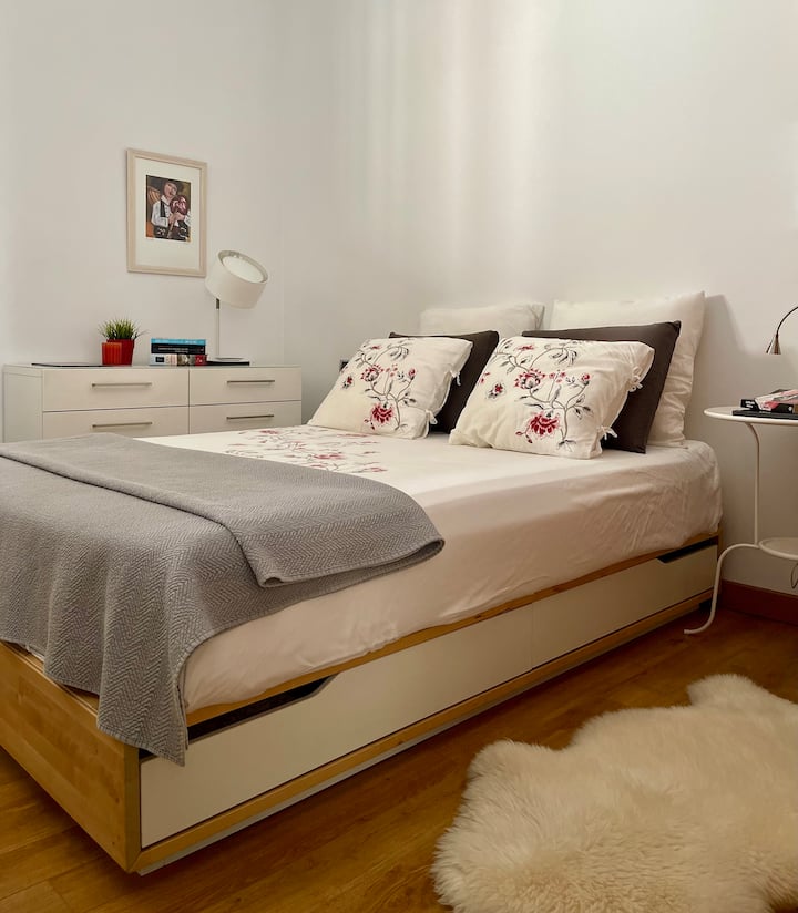 საძინებელი 1