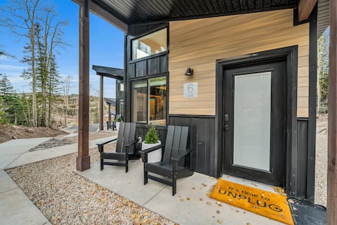 Unplug Tiny Cabin #6