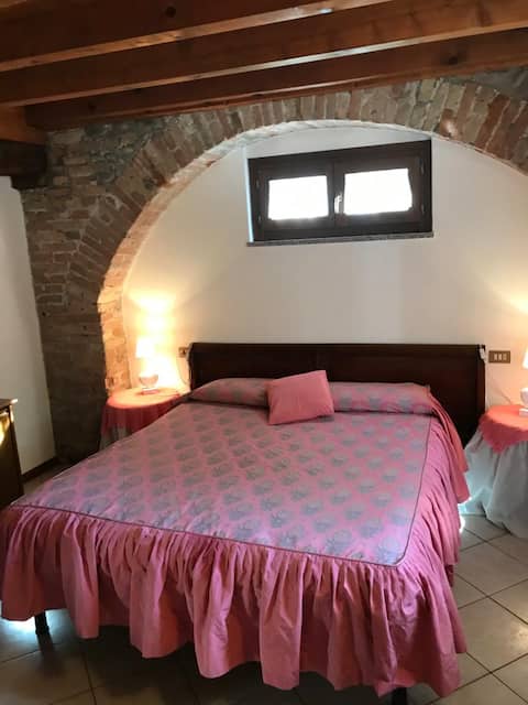 Green Lantern 10 min driving from Orio Airport