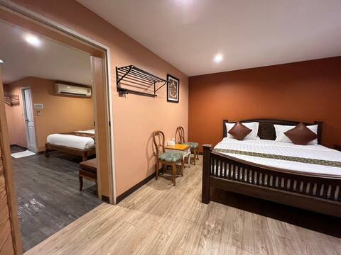 Cozy room for Fam or group