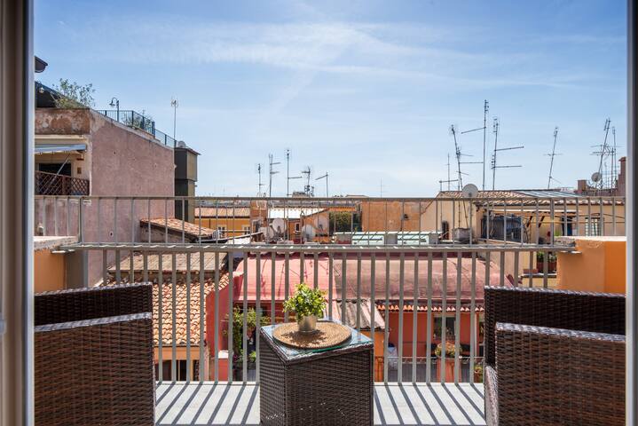 LeavingRoom | Hi-end Apt – Trevi gallery image 4