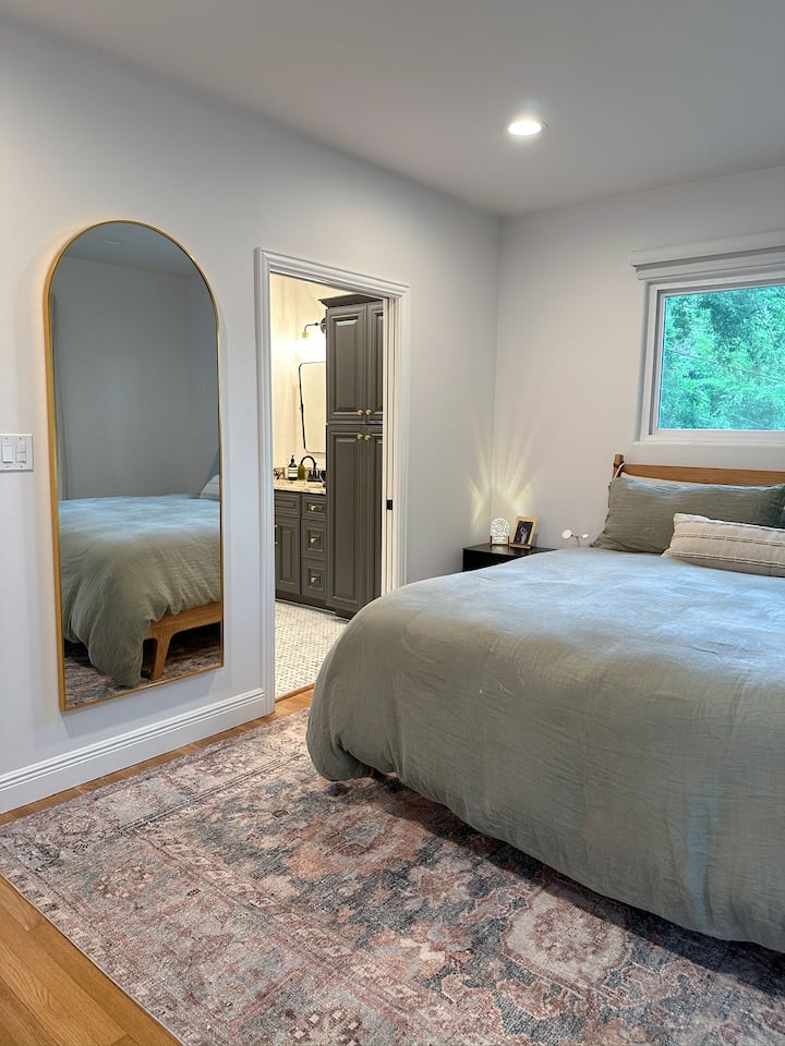 საძინებელი 1