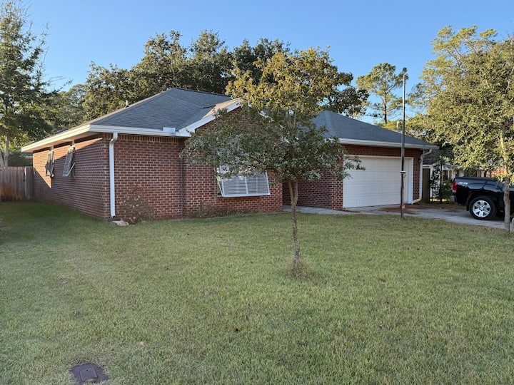 Comfy 3br 2ba House Near Destin - Niceville, FL